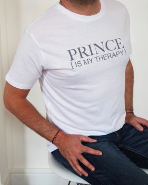 PRINCE IS MY THERAPY – BLANC/GRIS
