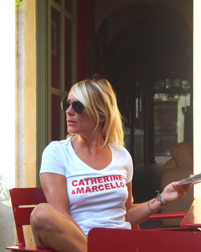 T-Shirt CATHERINE & MARCELLO Col V Blanc / Rouge