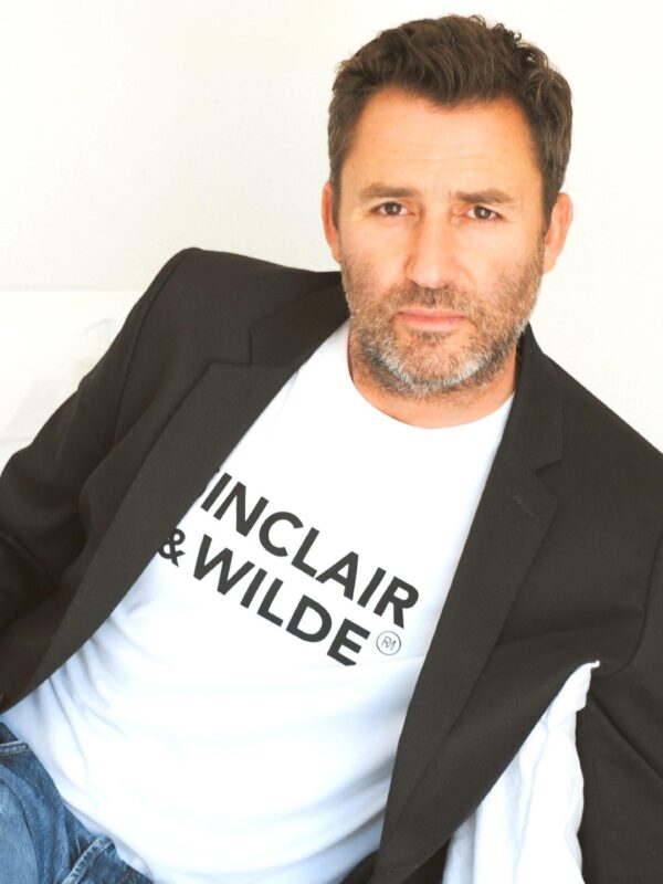 T-Shirt col Rond SINCLAIR & WILDE Blanc / Black