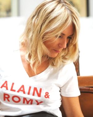 T-Shirt Col V   ALAIN & ROMY  Blanc / Rouge