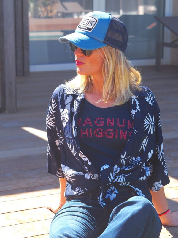 T-Shirt Col V MAGNUM & HIGGINS Navy / Rouge