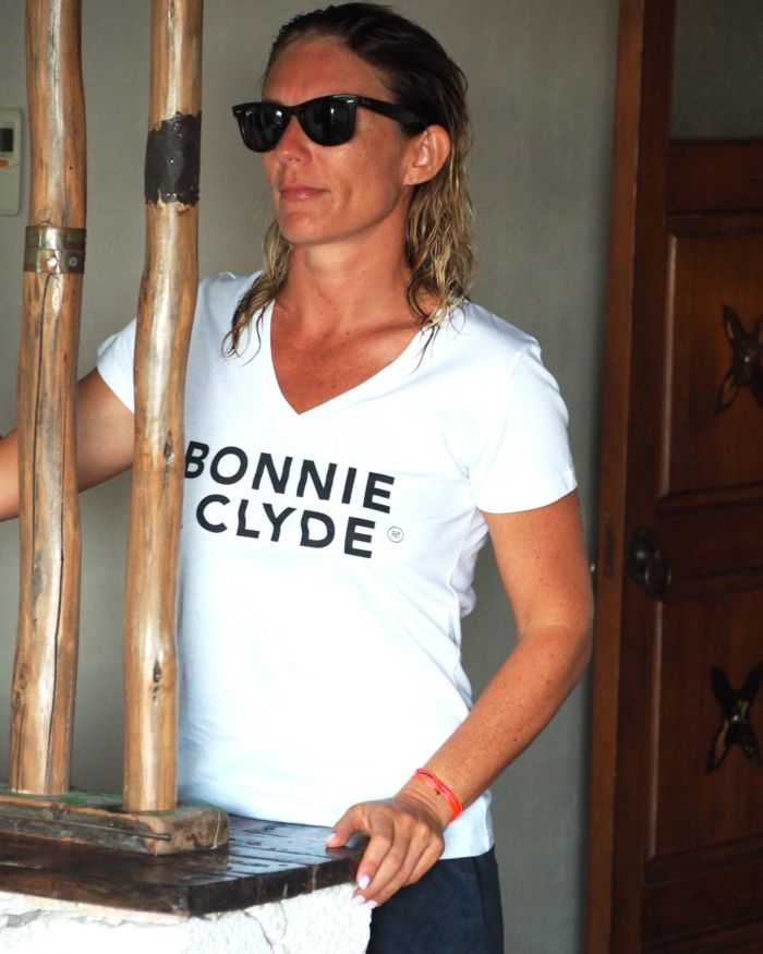 T-Shirt Col V  BONNIE & CLYDE Blanc / Black