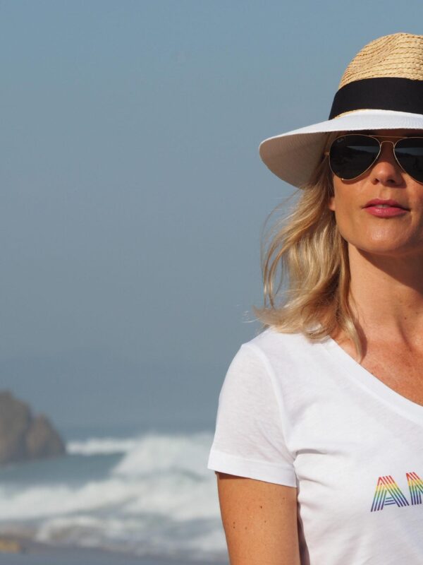 T-Shirt Col V AMOUR Multicolor White