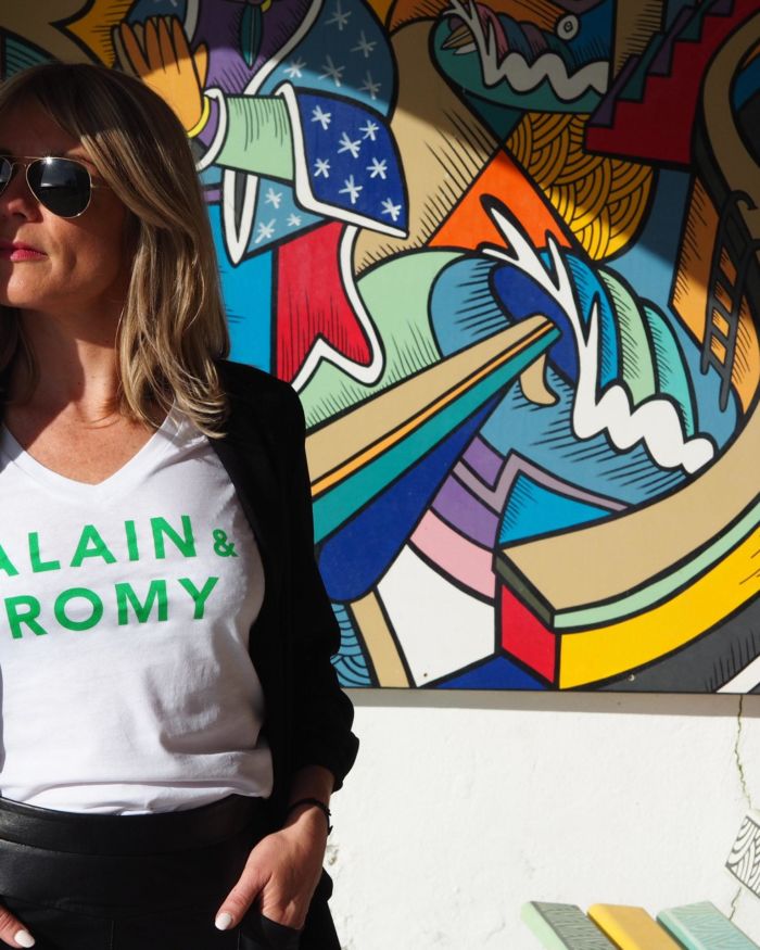 T-Shirt Col V  ALAIN & ROMY   Blanc / Vert