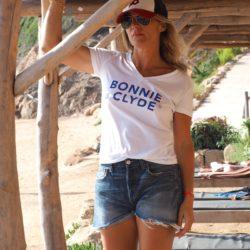 T-Shirt Col V  BONNIE & CLYDE Blanc / Bleu Klein