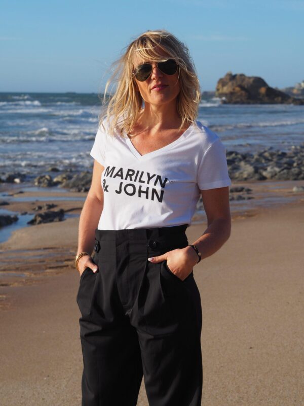 T-Shirt Col V MARILYN & JOHN Blanc / Black