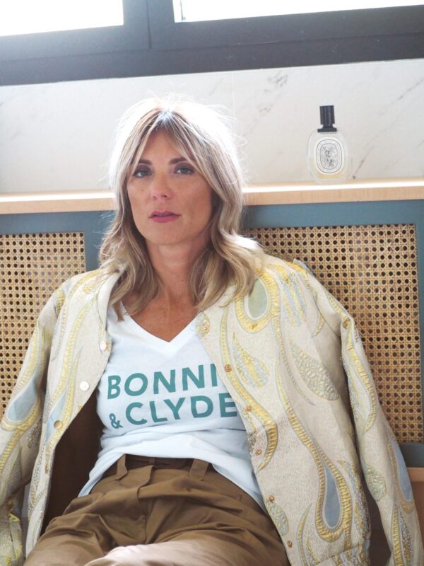 T-Shirt Col V  BONNIE & CLYDE Blanc / Beryl Green