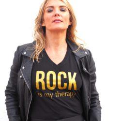 T-Shirt Col V ROCK is my therapy Black / Gold Glitter