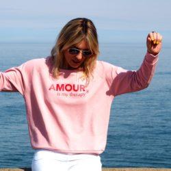 Sweat Loose AMOUR is my therapy  Rose  /  Rouge