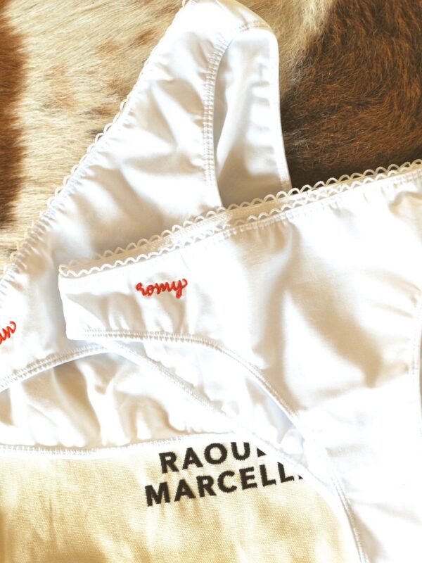 Lot de 2 Culottes Brodées ALAIN & ROMY