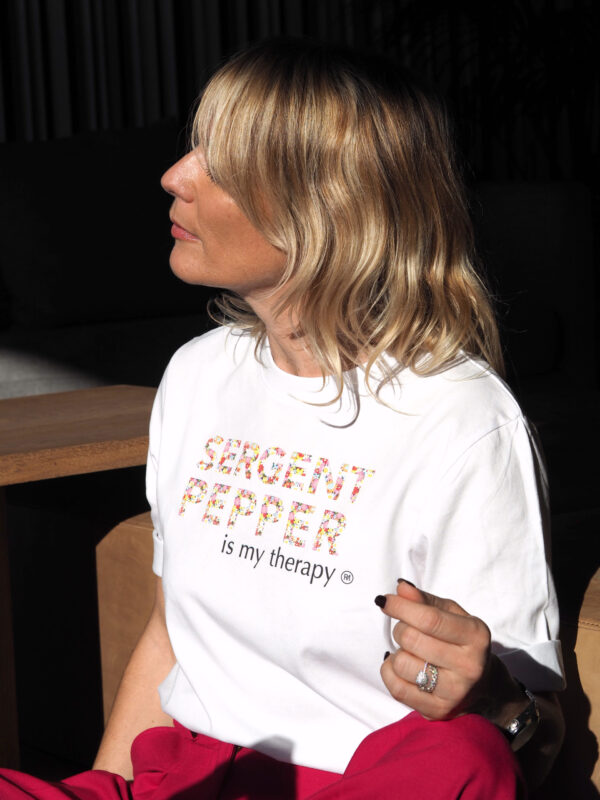 T-Shirt "boxy" White SERGENT PEPPER
