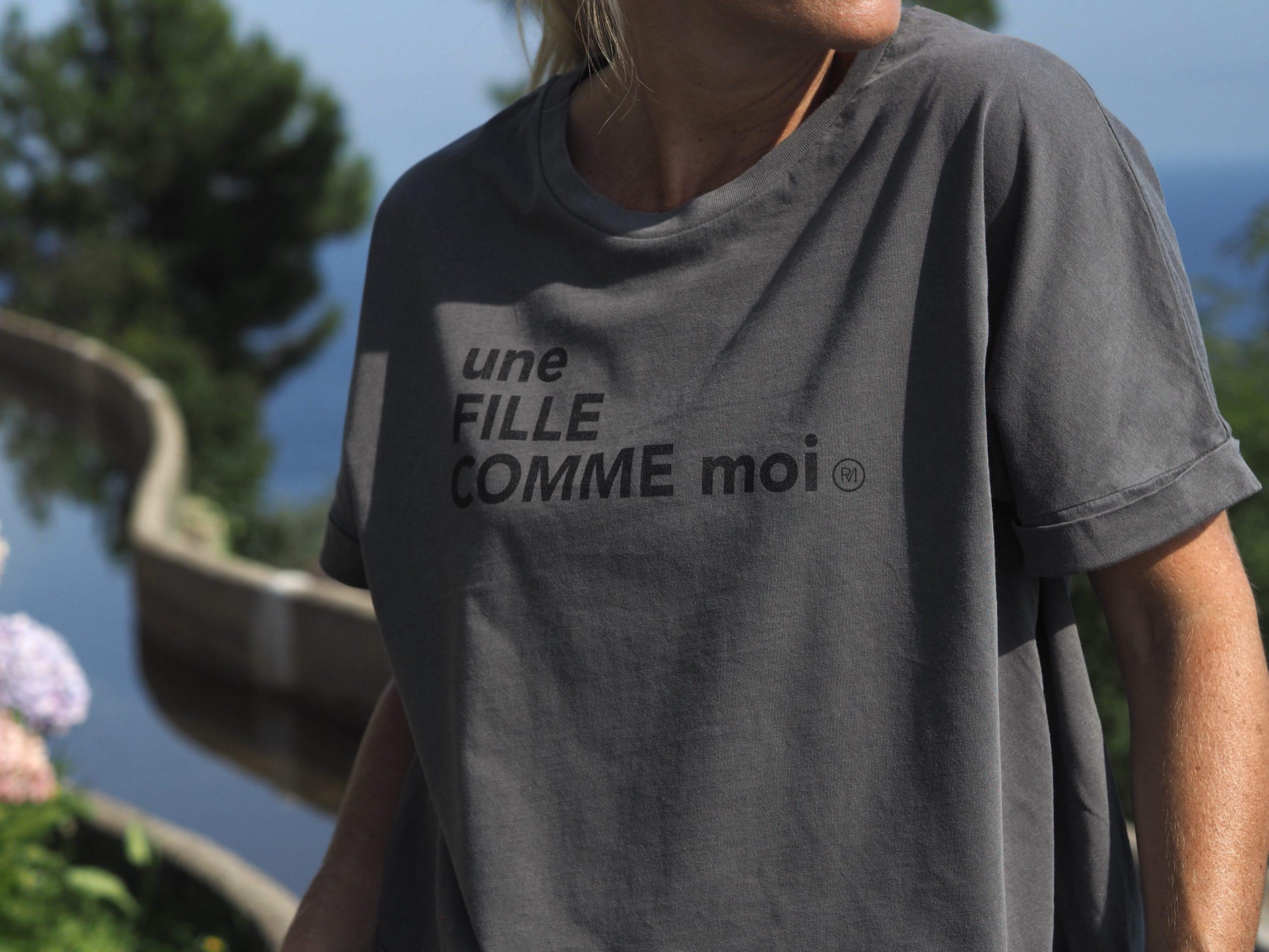 T-Shirt Very Loose une FILLE COMME moi  Gris used / Black