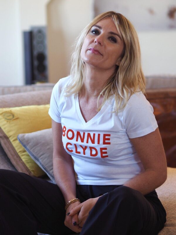 T-Shirt Col V  BONNIE & CLYDE Blanc / Velours Orange