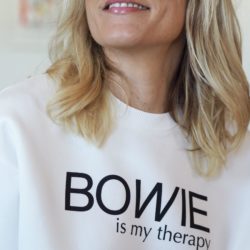 Sweat Cool BOWIE is my therapy Presque Blanc / Black