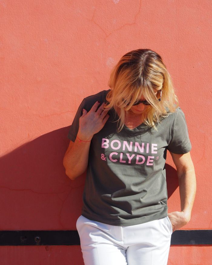 T-Shirt Col V  BONNIE & CLYDE Kaki / Rose